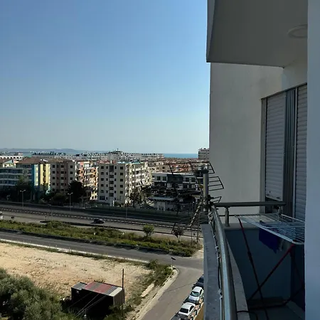 Bes 7 Apartamento Golem (Tirana)